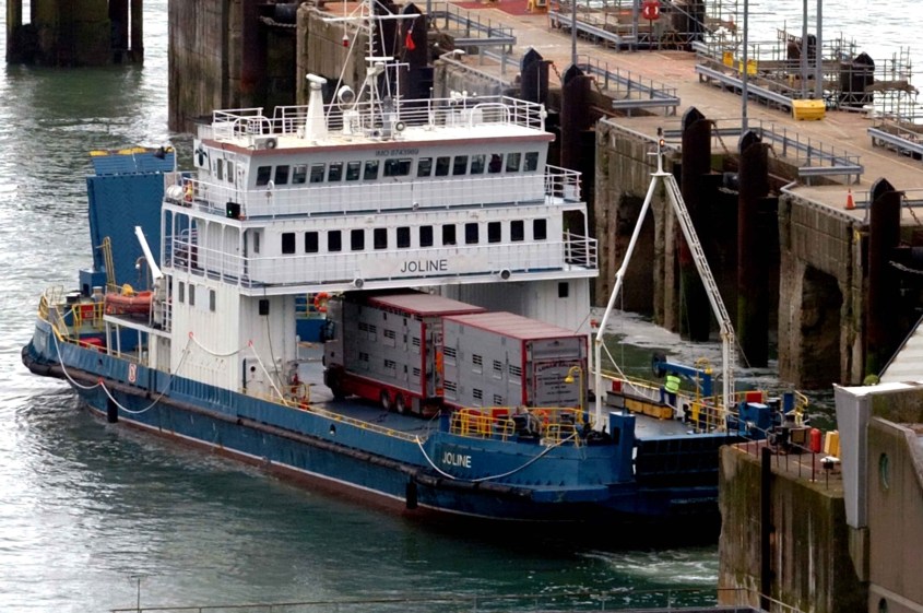 VC Trans on Jol 22 May1.JPG