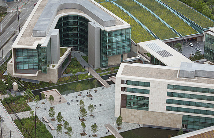 gebäude gates fondationpg
