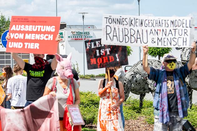 coronavirus-infektio-tönnies demos